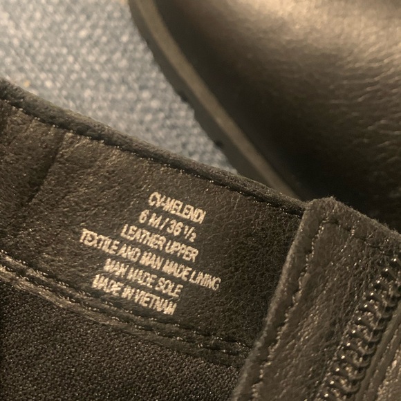 NWOB CROWN VINTAGE BLACK LEATHER ANKLE SIDE-ZIP BOOTS IN SIZE 6M - Picture 15 of 15